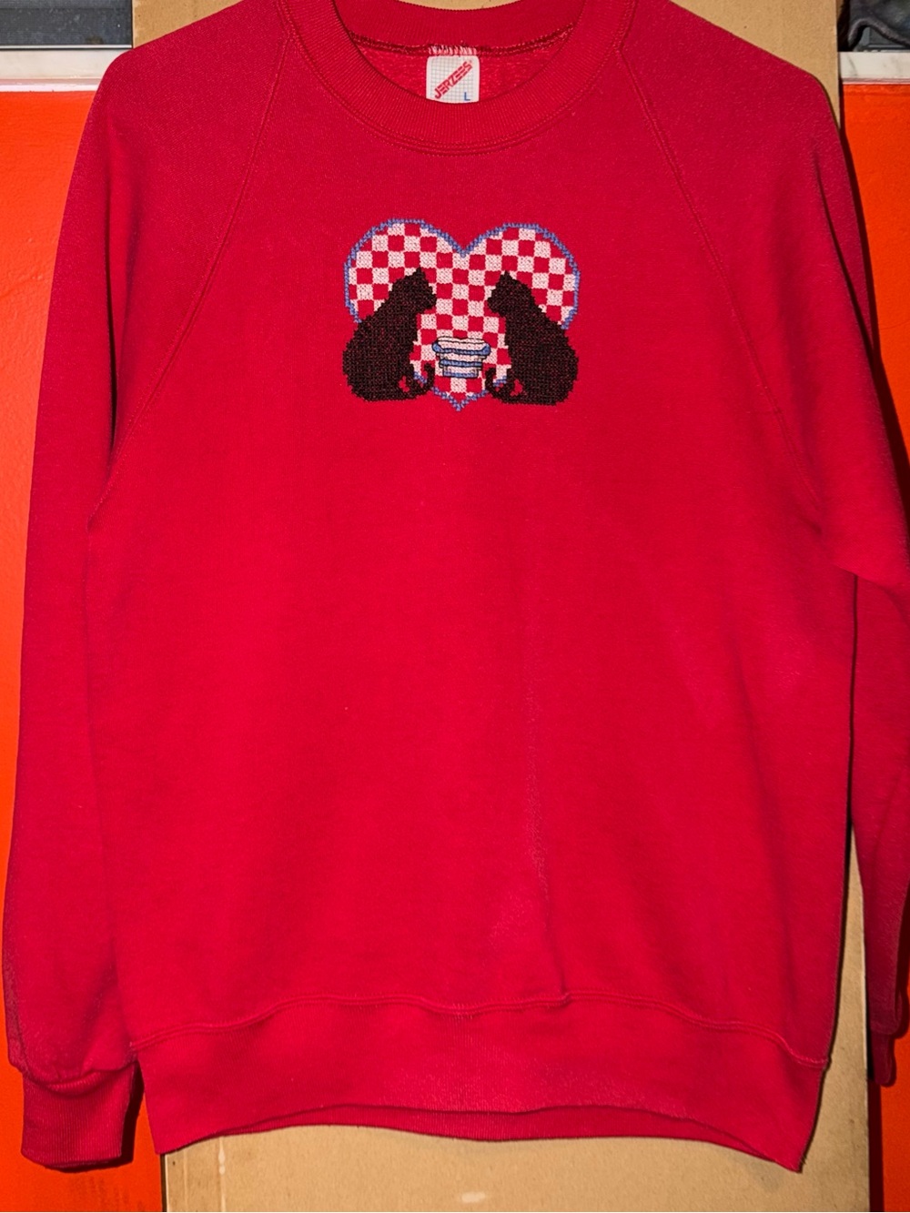 Vintage Red Crewneck Sweatshirt with Cat Heart Graphic